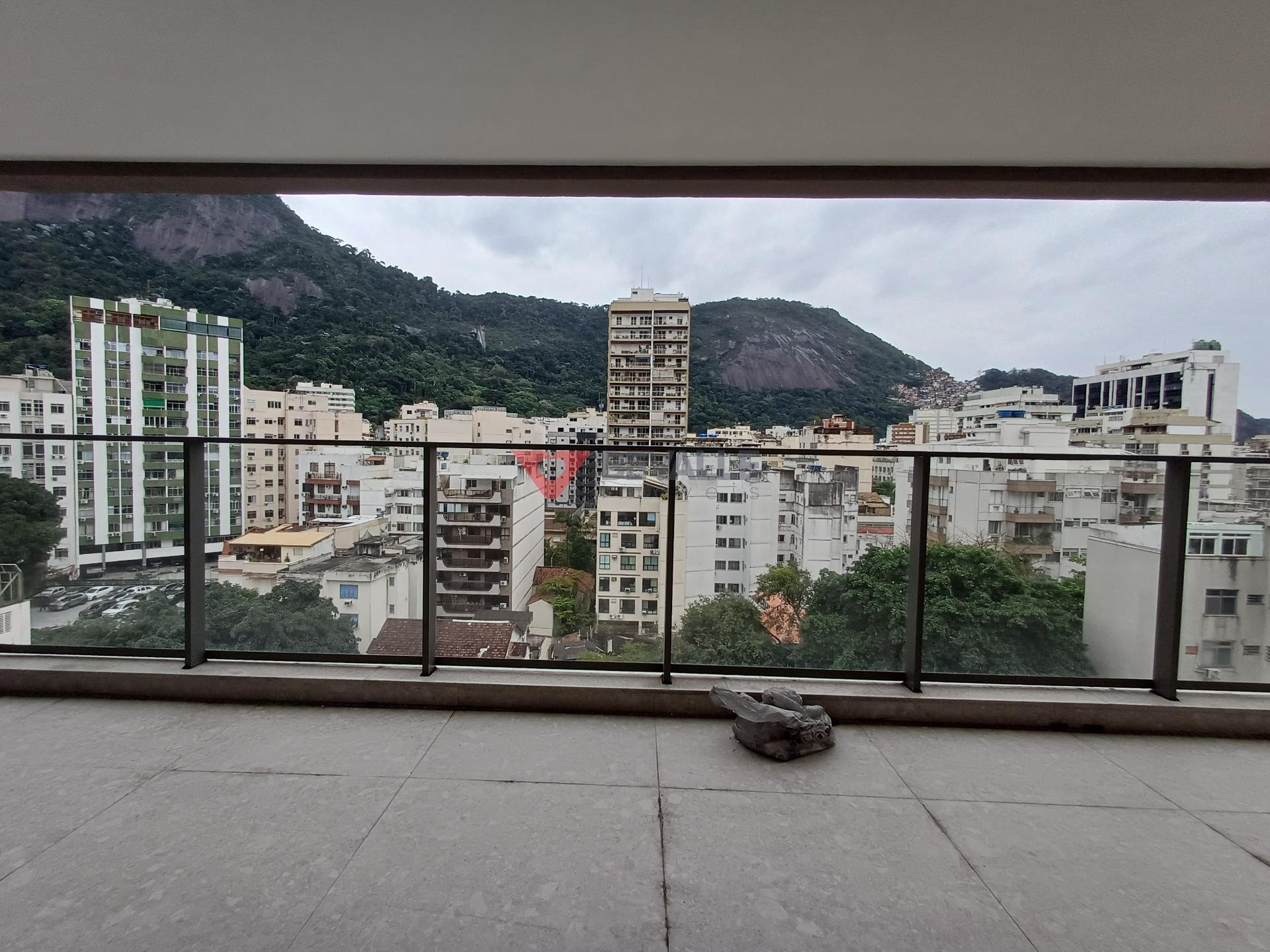 Apartamento à venda com 3 quartos, 1 suíte, 1 vaga e 150m² no Botafogo, Rio de Janeiro (RJ) — foto 27 de 30