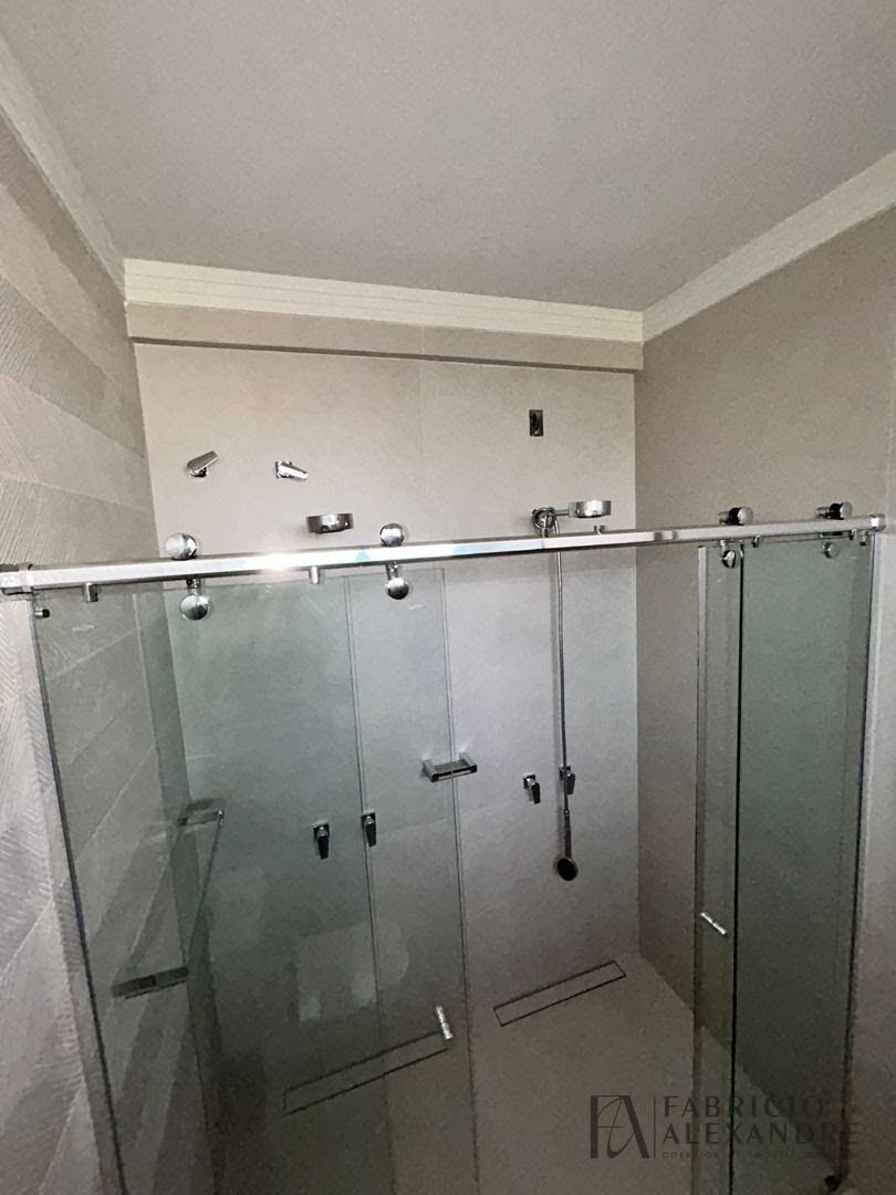 Casa à venda com 3 quartos, 3 suítes, 4 vagas e 240m² no Gaivota I, São José do Rio Preto (SP) — foto 5 de 10