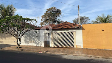 Casa em Jardim Primavera  -  Jaboticabal