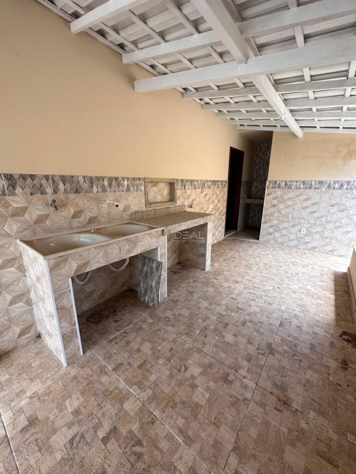 Casa à venda com 3 quartos, 1 suíte, 2 vagas e 180m² no Grussaí, São João da Barra (RJ) — foto 20 de 29