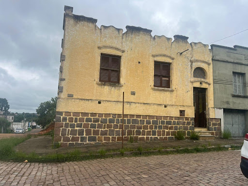 Aluguel de Apartamento 3 Quartos no Centro de Bagé - R$1600