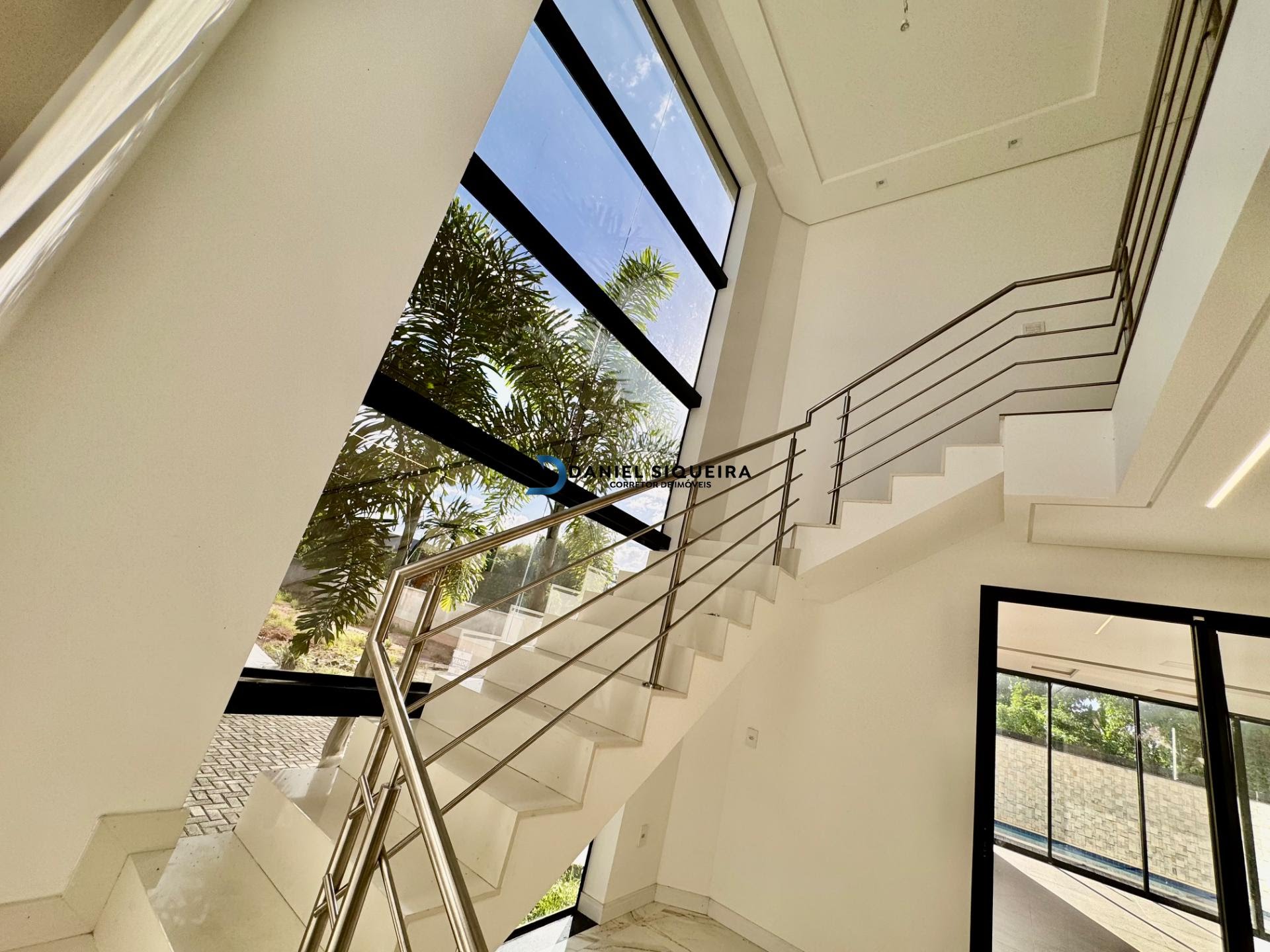 Casa à venda com 4 quartos, 1 suíte, 4 vagas e 237m² no Bairro Deltaville, Biguaçu (SC) — foto 13 de 30