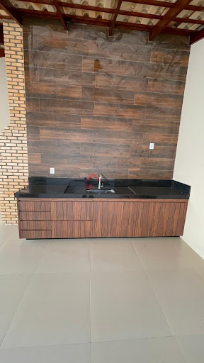 Perfeita Casa à Venda no Bairro Riviera Park - 3 Suítes por R$ 1.100.000