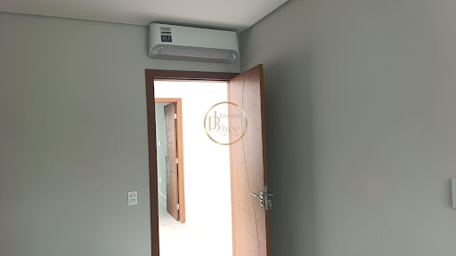 Casa 3 Suítes para Aluguel em Taperapuan, Porto Seguro – 100m²