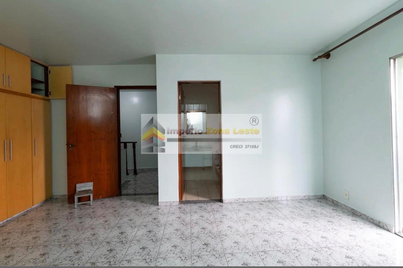 Casa, 3 quartos, 200 m² - Foto 13