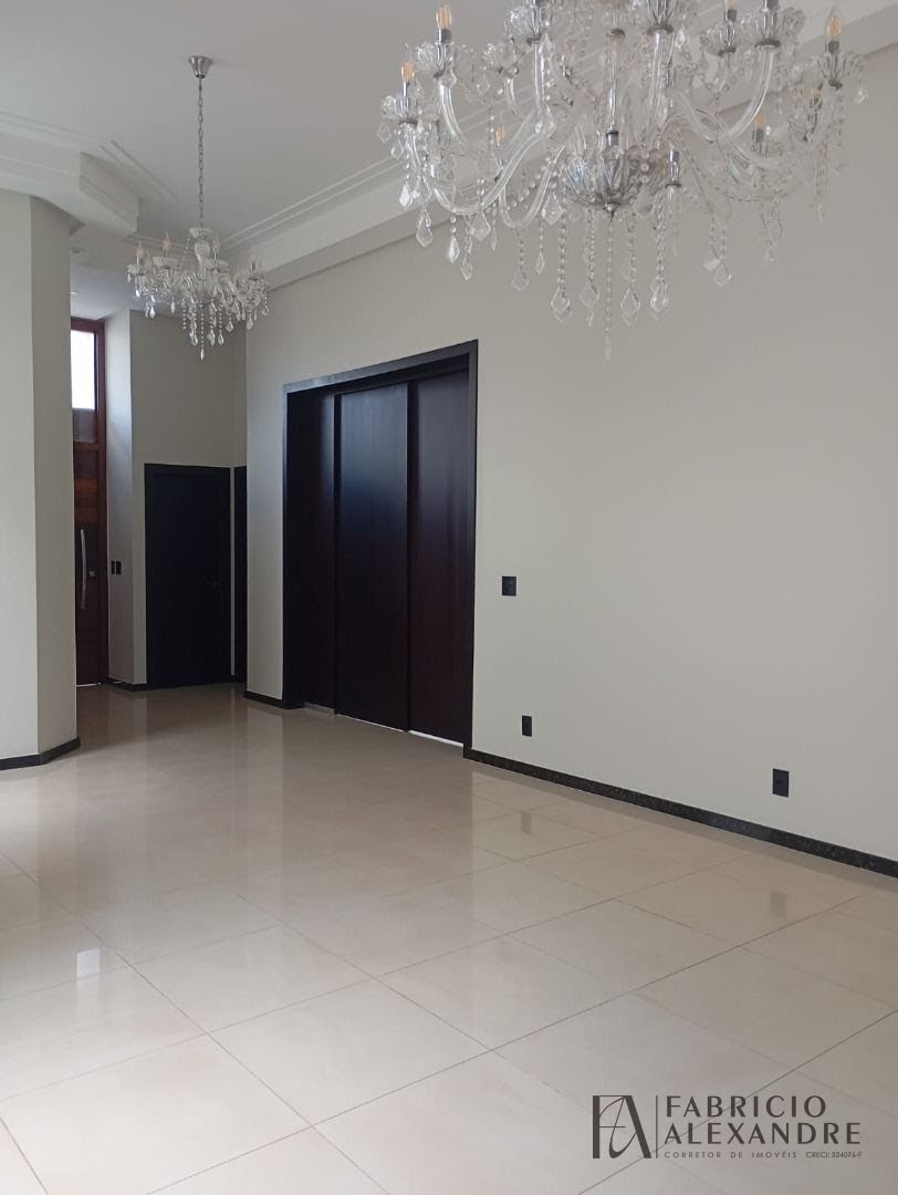 Casa à venda com 3 quartos, 3 suítes, 4 vagas e 215m² no Residencial Gaivota I, São José do Rio Preto (SP) — foto 2 de 30