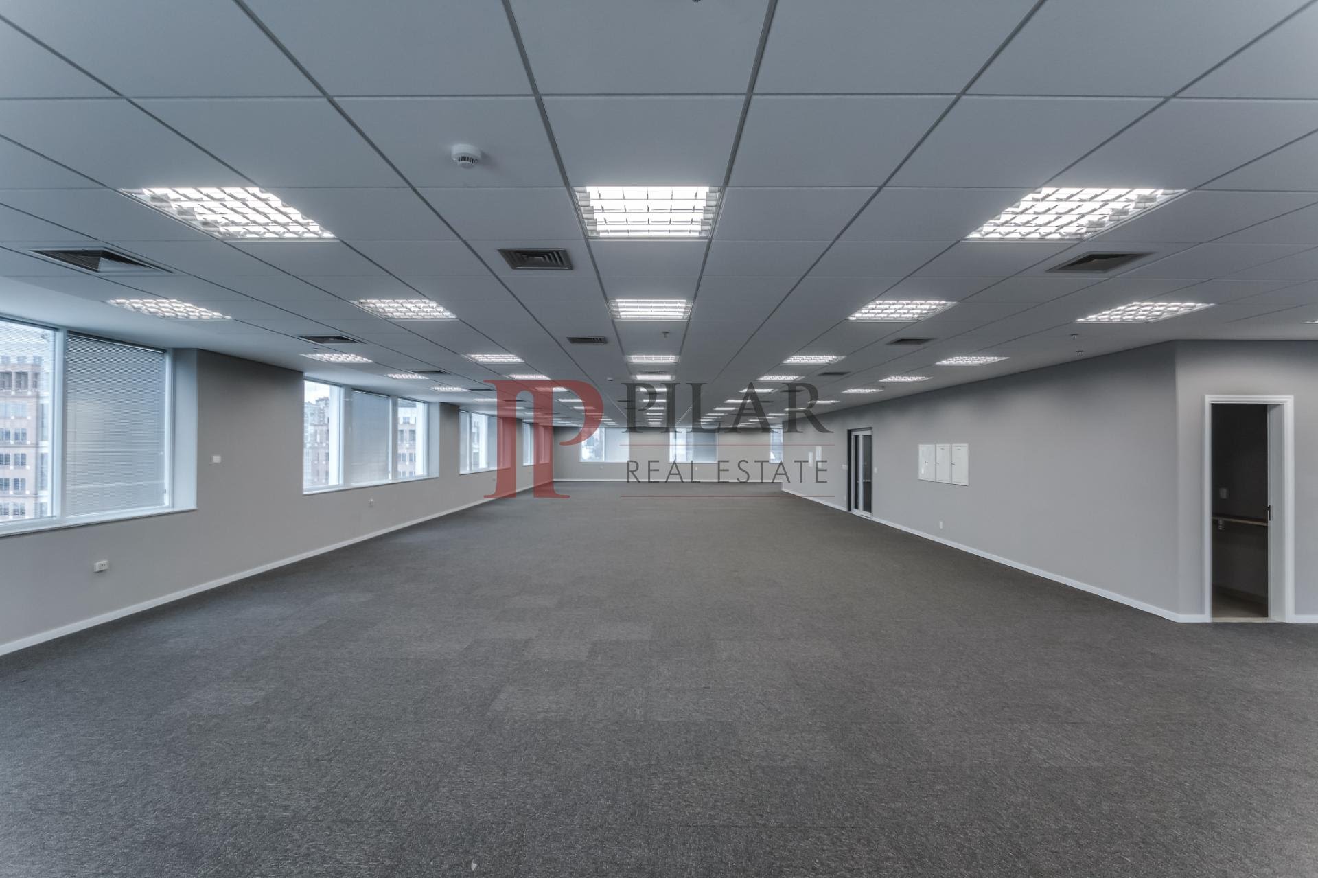 Andar corporativo  