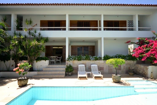 Varandão e piscina