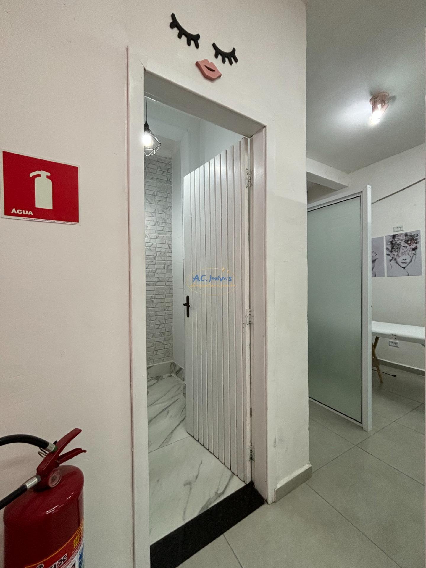 Casa à venda com 2 quartos, 1 banheiro e 135m² no Guilhermina, Praia Grande (SP) — foto 14 de 21