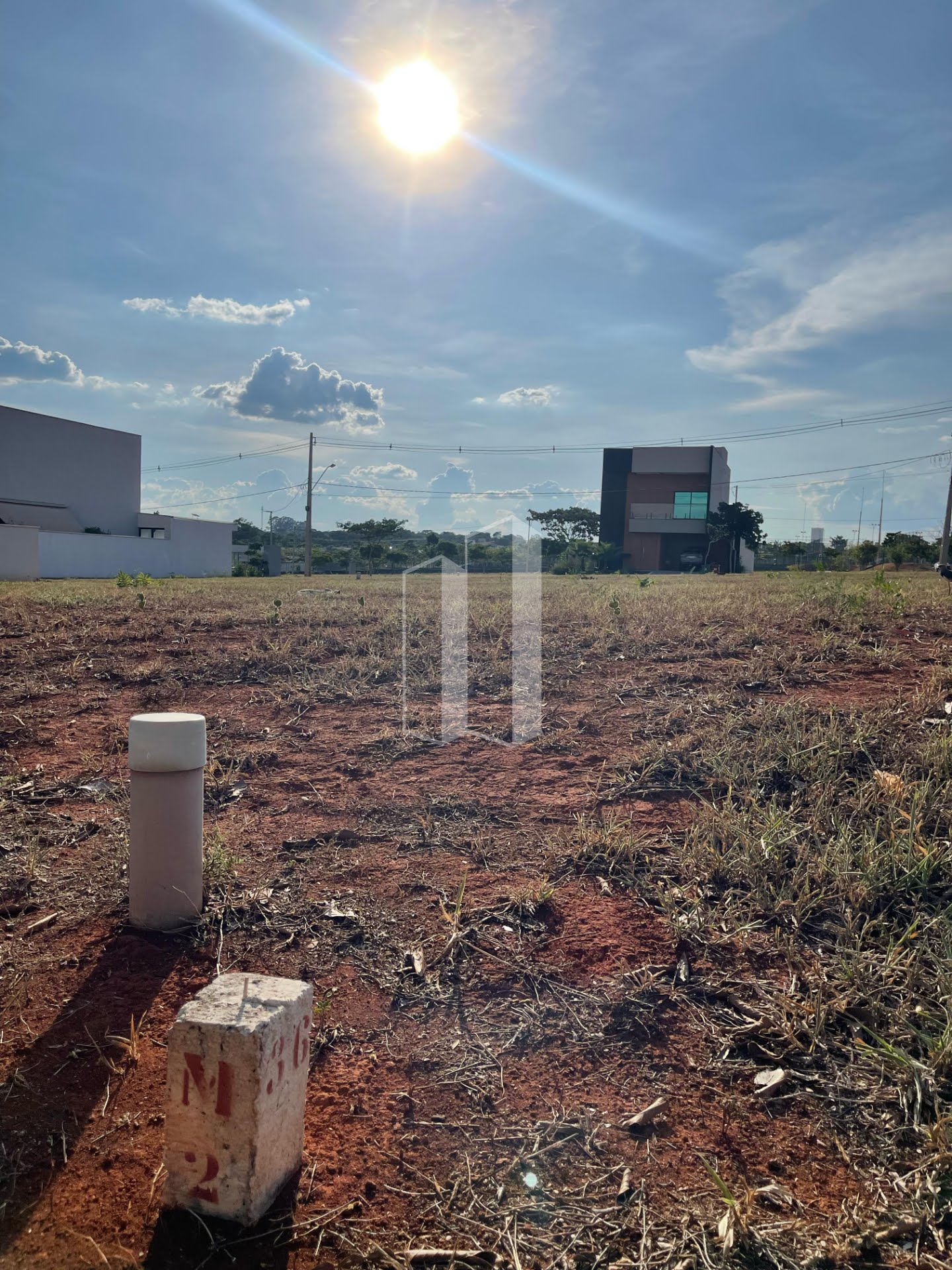 Terreno à venda com 300m² de terreno no Terras Alpha Residencial 2, Senador Canedo (GO) — foto 4 de 14