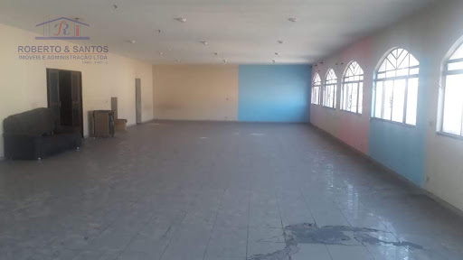 Espaço intermediário