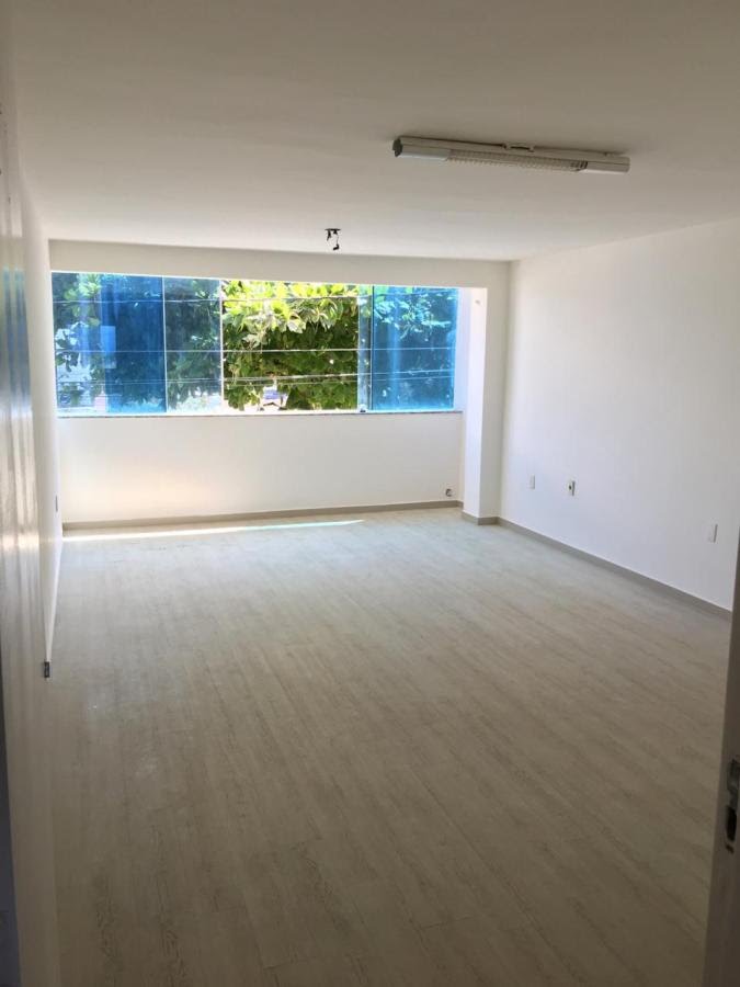 Casa para alugar com 6 banheiros e 200m² no Cavaleiros, Macaé (RJ) — foto 2 de 4