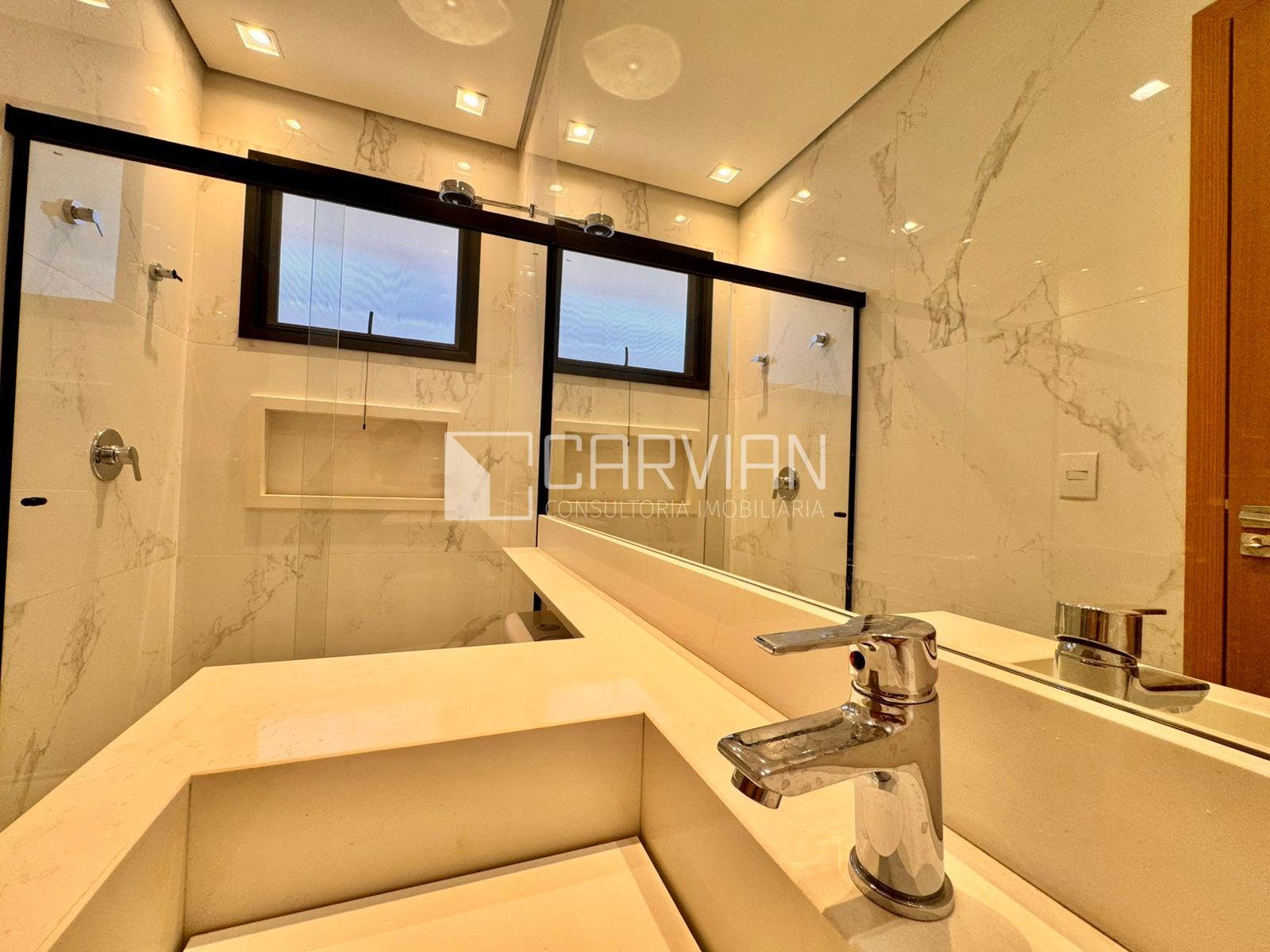 Casa à venda com 3 quartos, 3 suítes, 4 vagas e 229m² no Residencial Alto do Castelo, Ribeirão Preto (SP) — foto 17 de 29