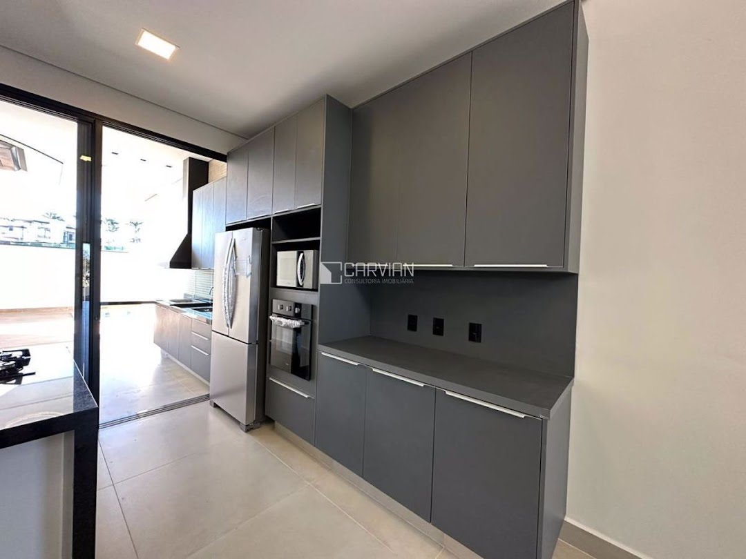 Casa à venda com 3 quartos, 3 suítes, 4 vagas e 220m² no Residencial Alto do Castelo, Ribeirão Preto (SP) — foto 15 de 27