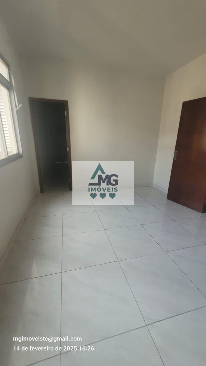 Apartamento para alugar com 3 quartos, 1 suíte e 1 vaga no Centro, Três Corações (MG) — foto 13 de 19