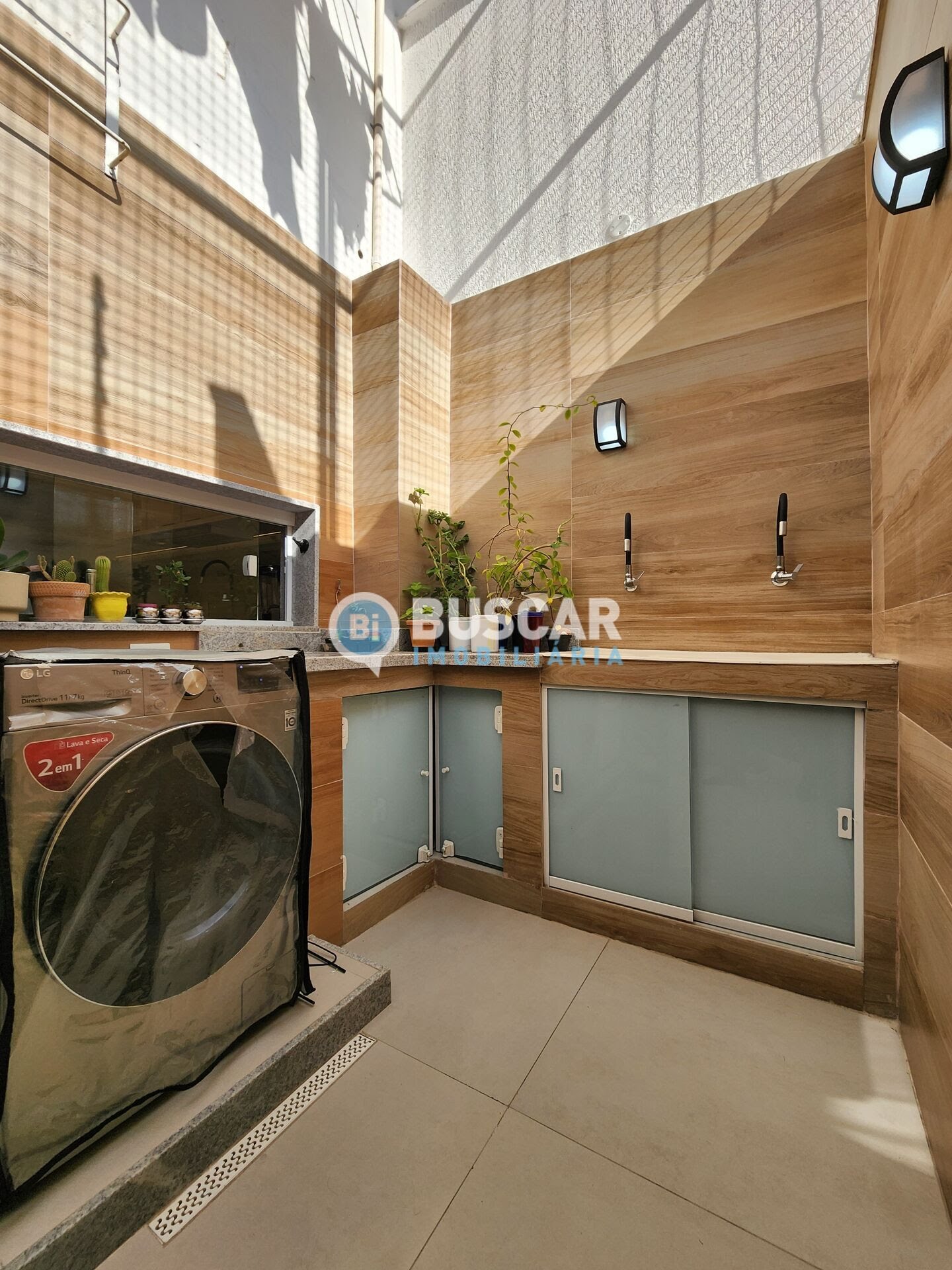 Casa à venda com 3 quartos, 1 suíte, 2 vagas e 180m² no Santa Mônica, Feira de Santana (BA) — foto 9 de 23
