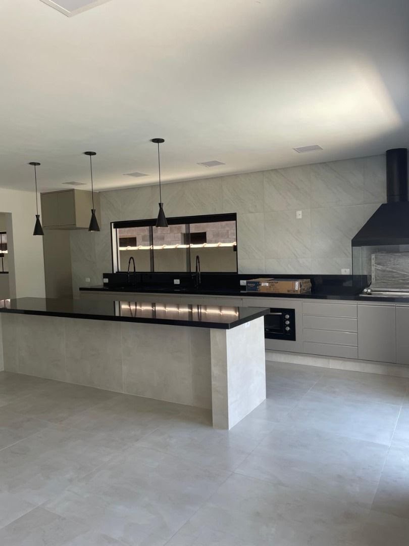 Casa à venda com 3 quartos, 5 banheiros, 3 vagas e 300m² no Jardim Carolina, Ubatuba (SP) — foto 21 de 24