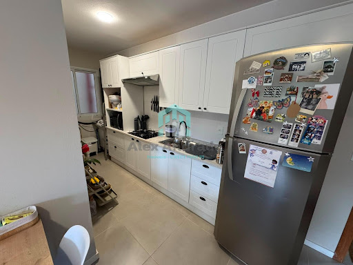 Apartamento à Venda em Biguaçu: 2 Dormitórios, 53m²