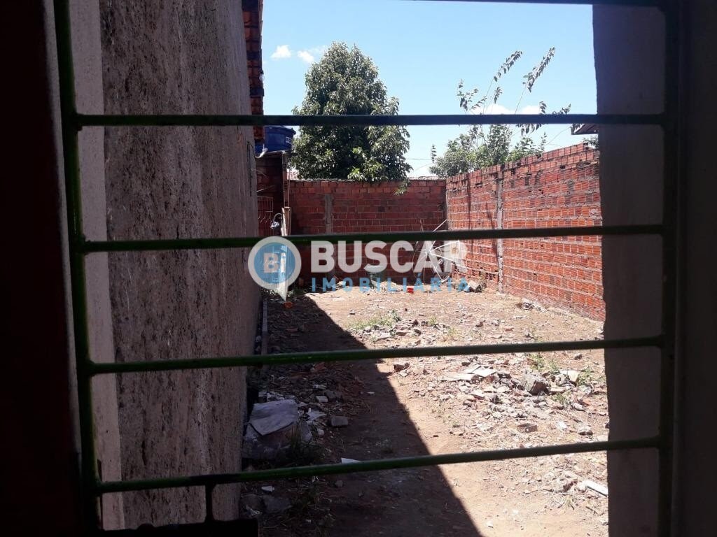 Casa à venda com 2 quartos, 1 banheiro e 180m² no Campo Limpo, Feira de Santana (BA) — foto 9 de 14