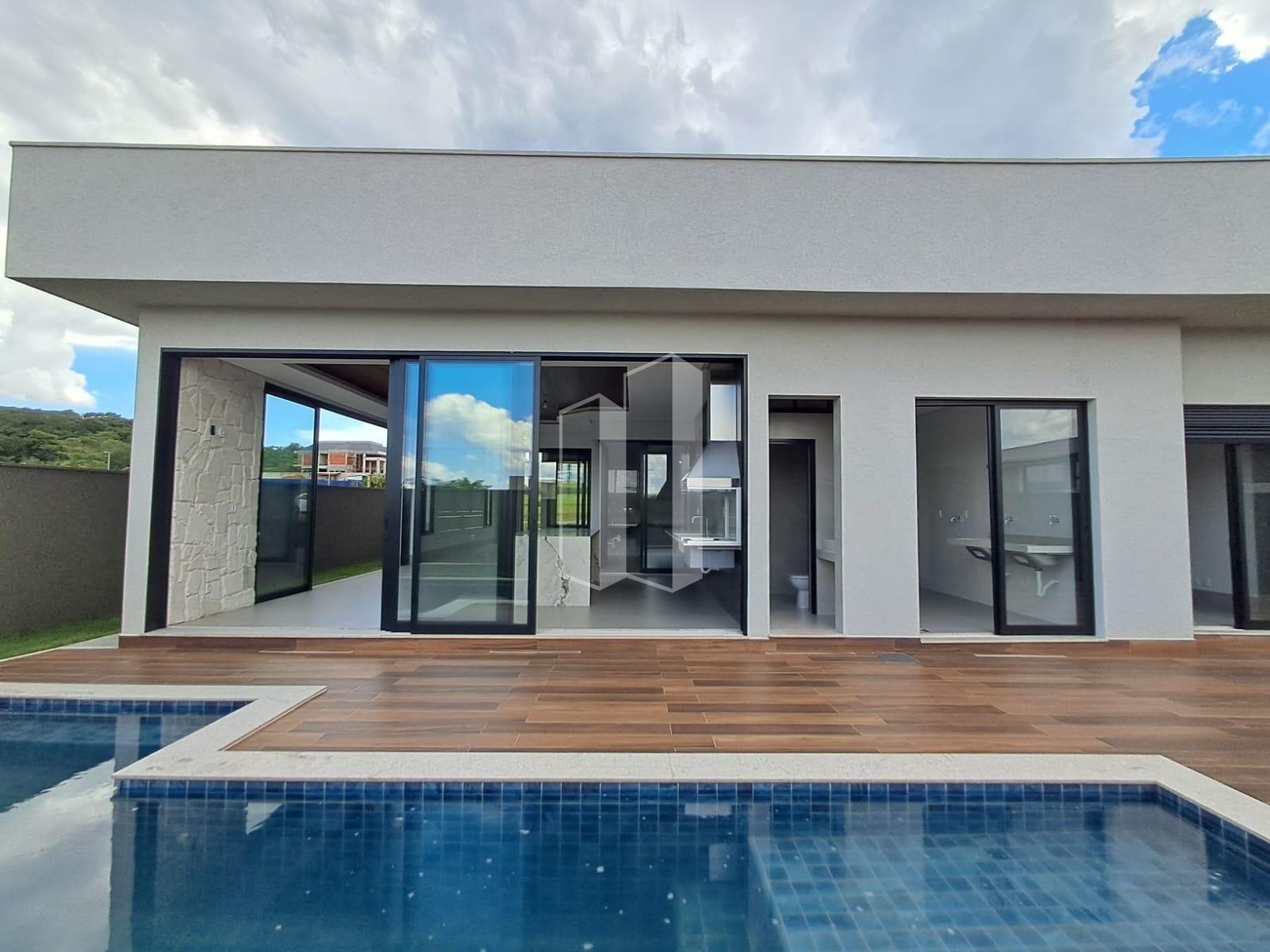 Casa à venda com 4 quartos, 4 suítes, 6 vagas e 320m² no Parque Cidade, Goiânia (GO) — foto 12 de 22