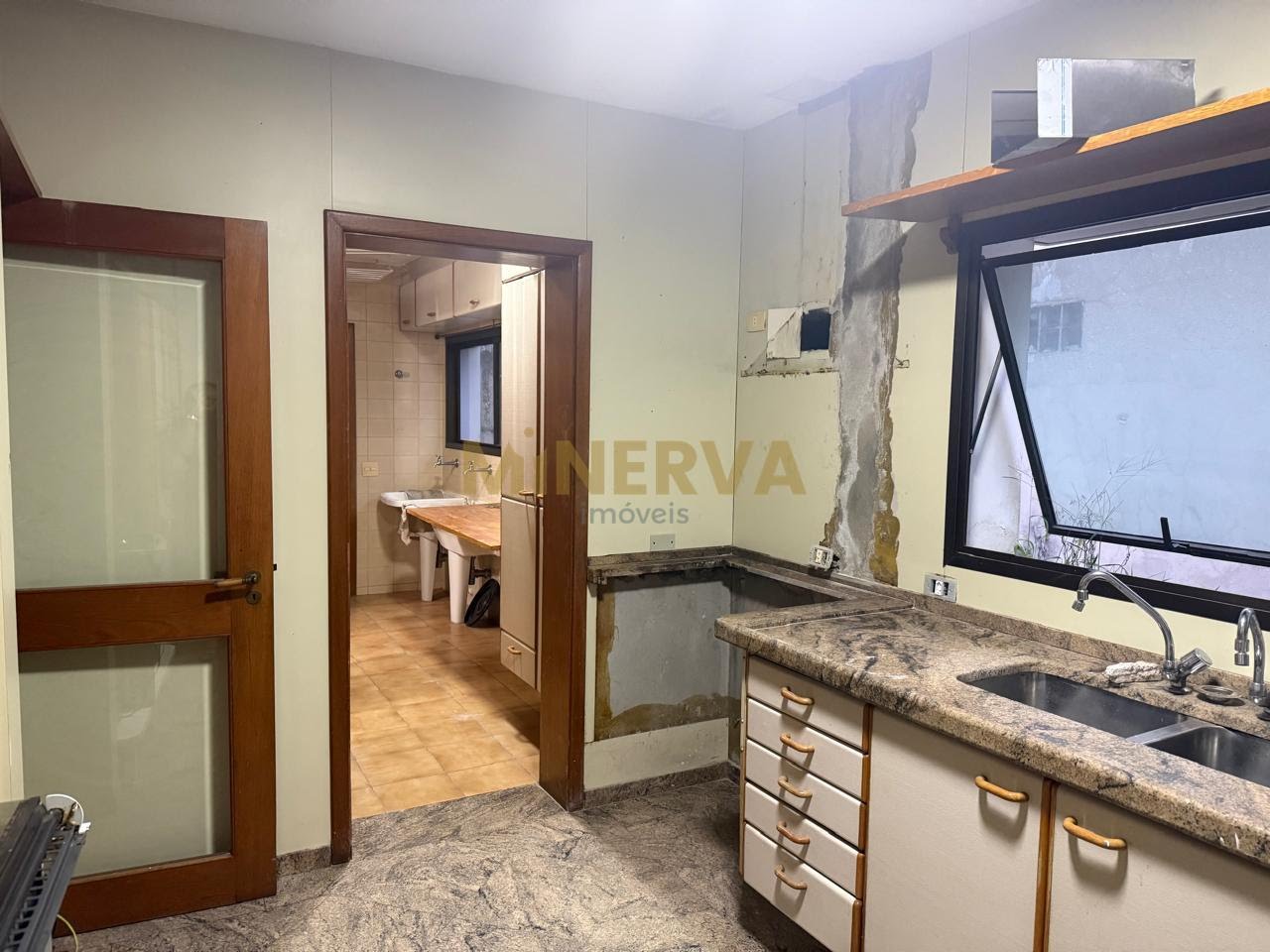 Apartamento à venda com 4 quartos, 2 suítes, 4 vagas e 232m² no Vila Regente Feijó, São Paulo (SP) — foto 4 de 30