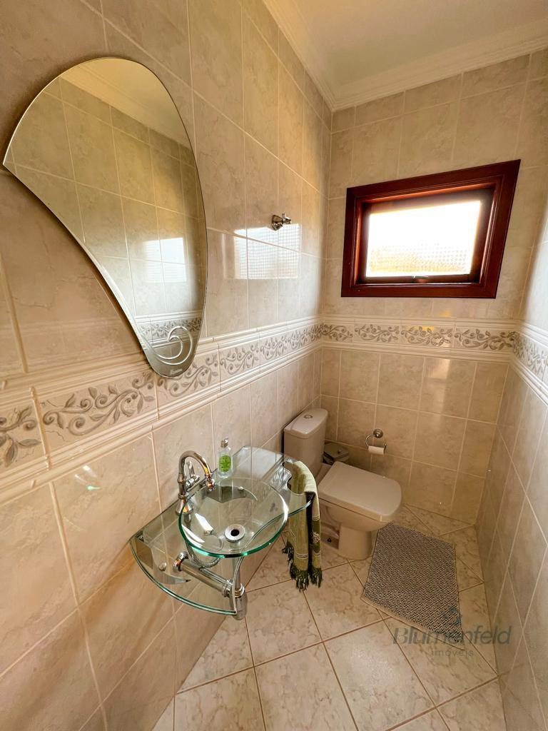 Casa à venda com 3 quartos, 3 suítes, 2 vagas e 315m² no Condomínio Arujazinho IV, Arujá (SP) — foto 21 de 26