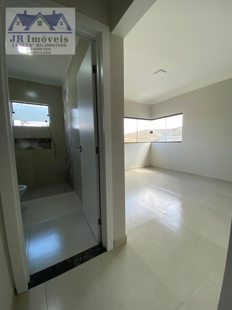Casa à venda com 2 quartos, 1 suíte e 262m² no Jardim Califórnia, Itajubá (MG) — foto 10 de 13