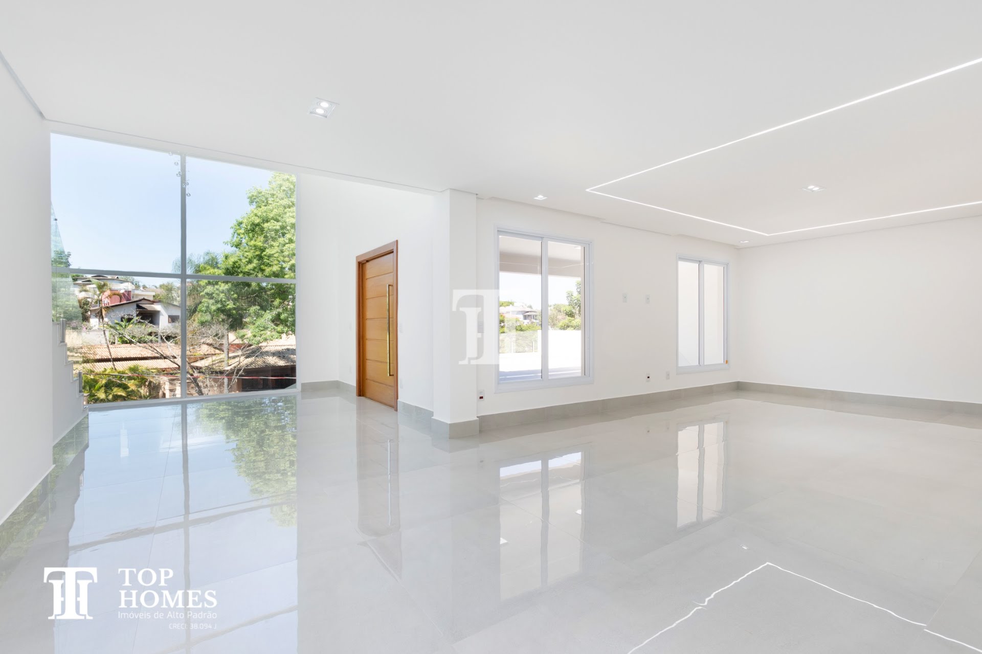 Casa/imóvel de alto padrão à venda no condomínio Estância Marambaia em Vinhedo/SP