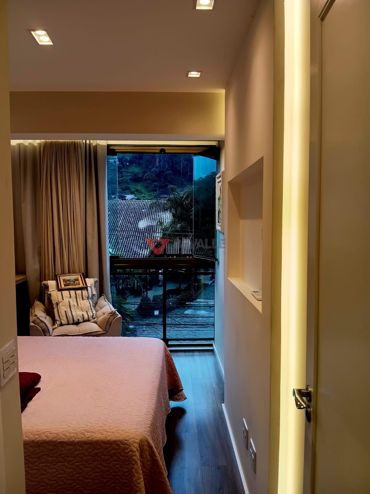 Cobertura à venda com 3 quartos, 2 banheiros, 1 vaga e 160m² no Itaipava, Petrópolis (RJ) — foto 9 de 20