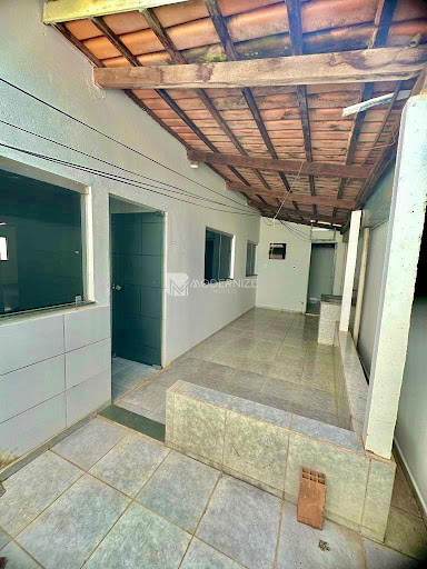Casa Comercial em Margon II  -  Catalão