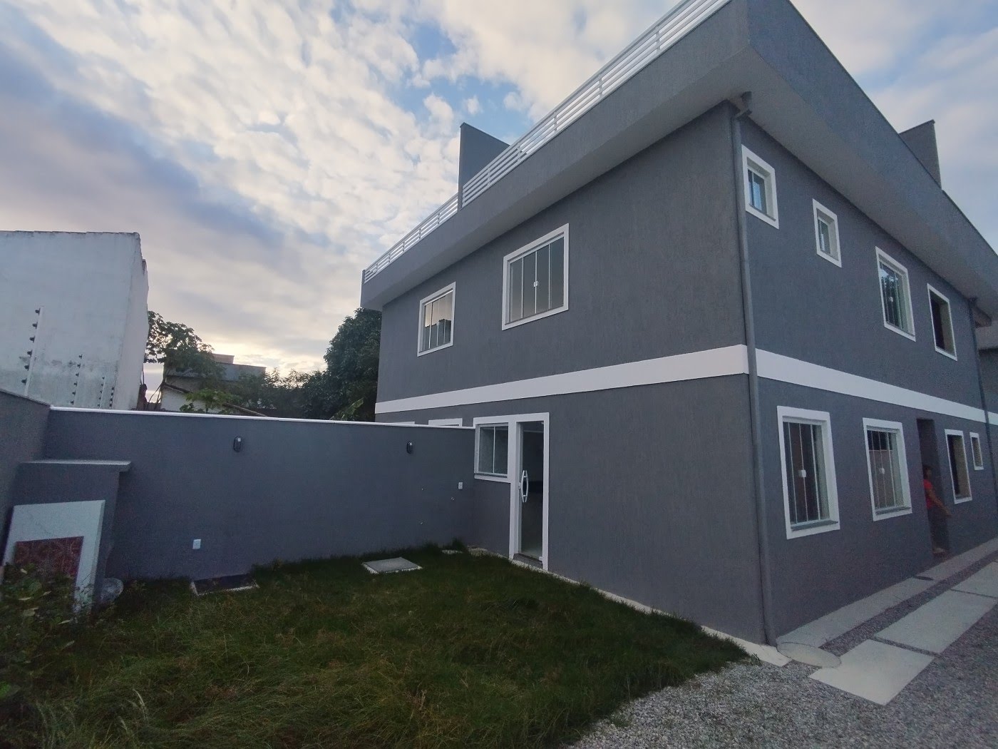Casa à venda com 2 quartos, 2 suítes, 1 vaga e 100m² no Enseada das Gaivotas, Rio das Ostras (RJ) — foto 3 de 8