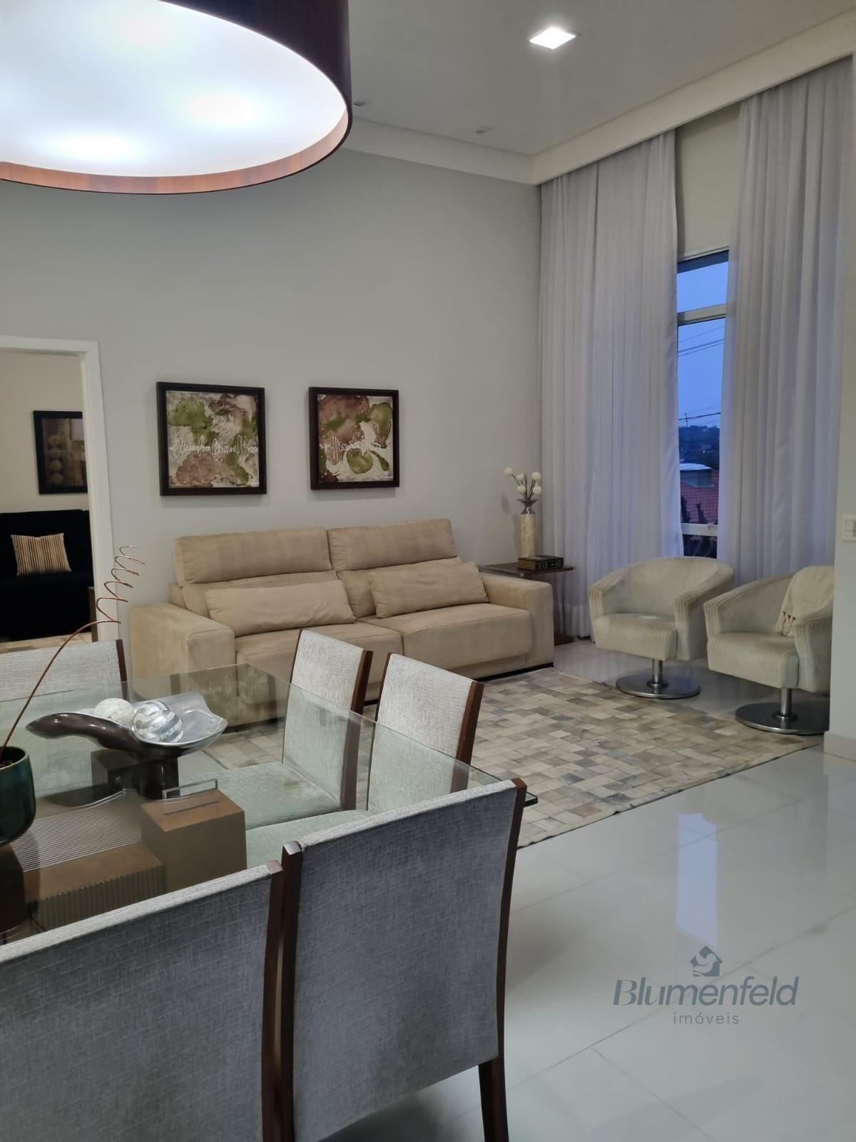 Casa à venda com 5 quartos, 5 banheiros e 465m² no Condomínio Arujazinho IV, Arujá (SP) — foto 10 de 30