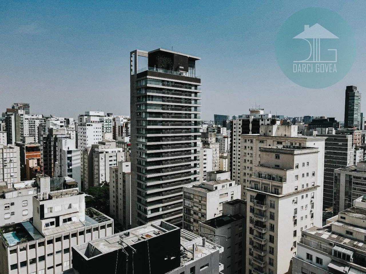 Apartamento à venda com 3 quartos, 3 banheiros, 2 vagas e 142m² no Itaim Bibi, São Paulo — foto principal