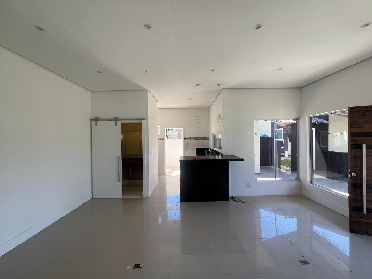 Casa para alugar com 2 quartos, 1 suíte, 3 vagas e 130m² no Vargem Grande, Rio de Janeiro (RJ) — foto 6 de 17