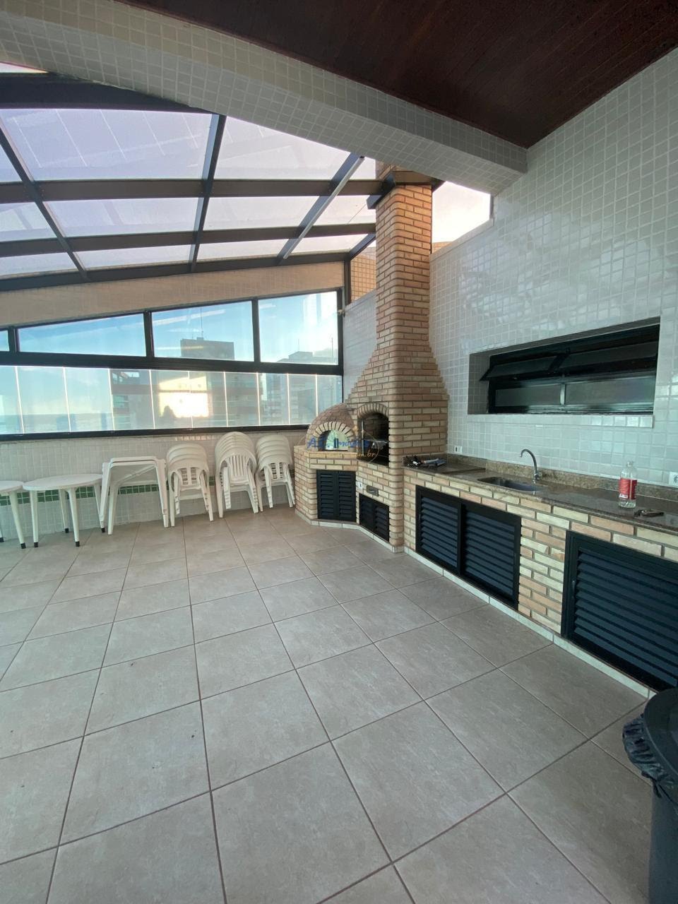 Apartamento para alugar com 4 quartos, 1 suíte, 2 vagas e 138m² no Jardim Caiahu, Mongaguá (SP) — foto 15 de 30