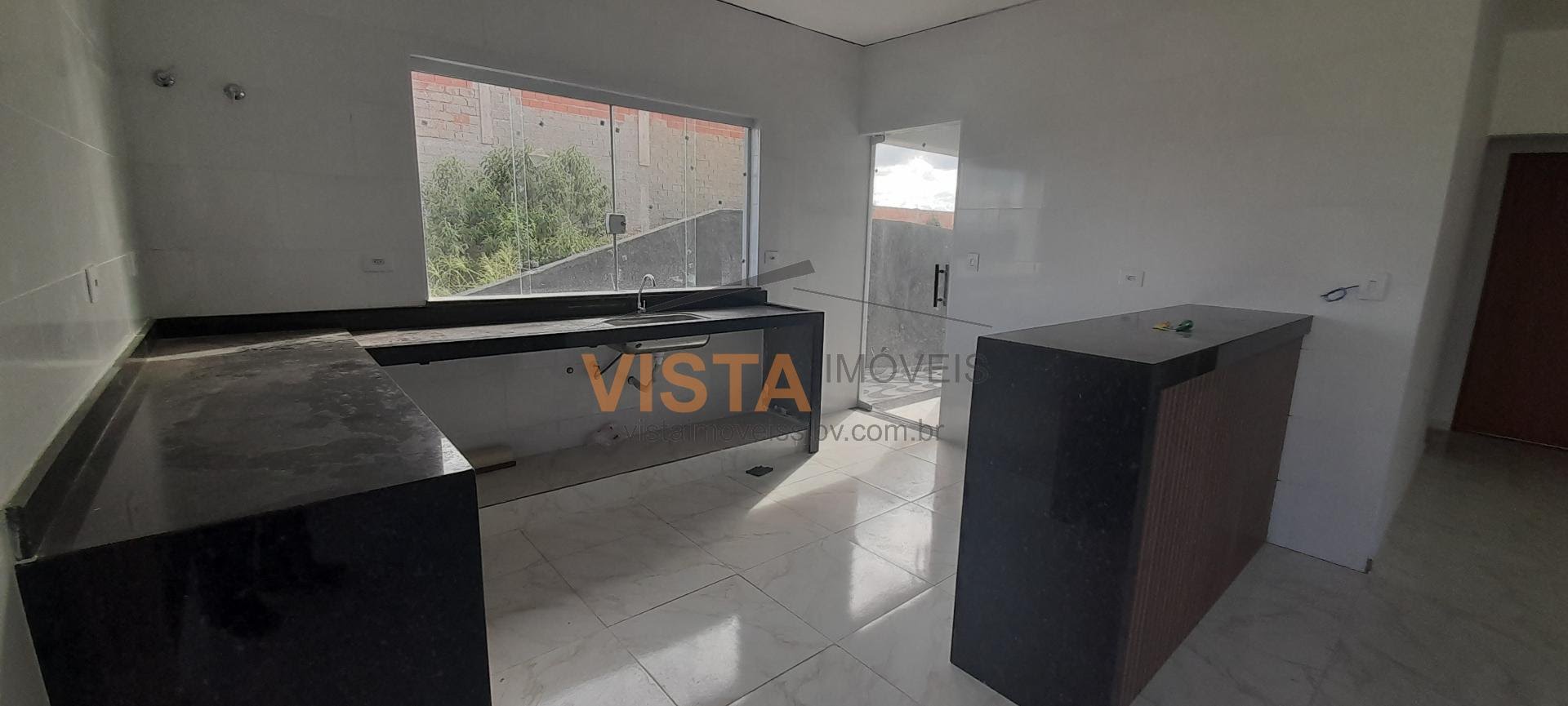 Casa à venda com 2 quartos, 1 suíte, 2 vagas e 118m² no Jardim Aurora, São João da Boa Vista (SP) — foto 7 de 17