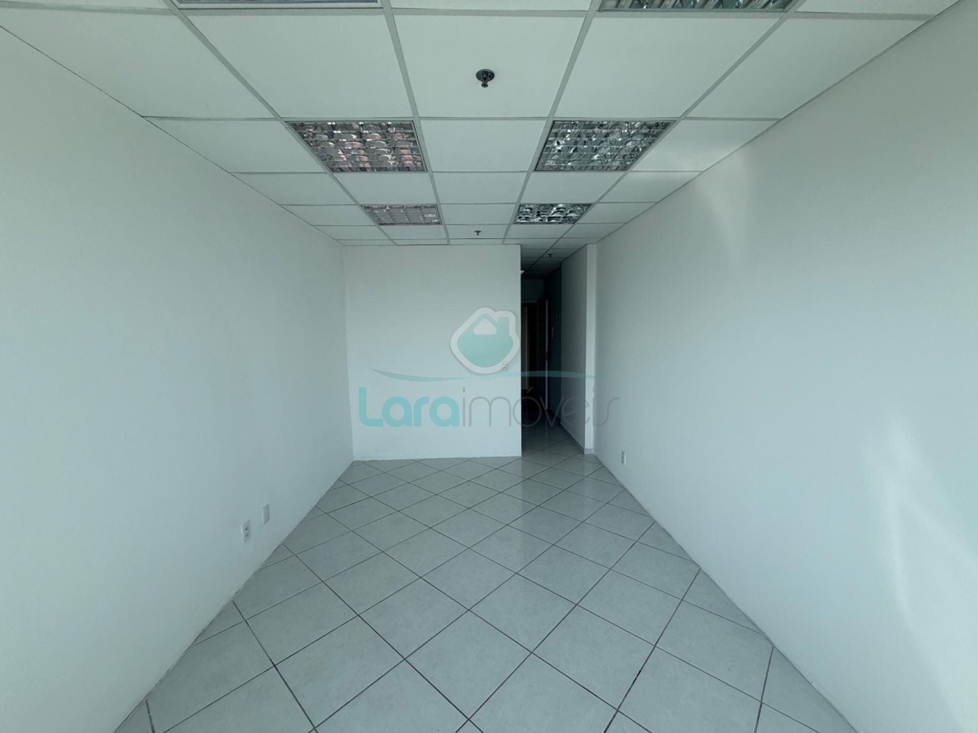 Comercial para alugar com 1 banheiro, 1 vaga e 27m² no Imbetiba, Macaé (RJ) — foto 11 de 16