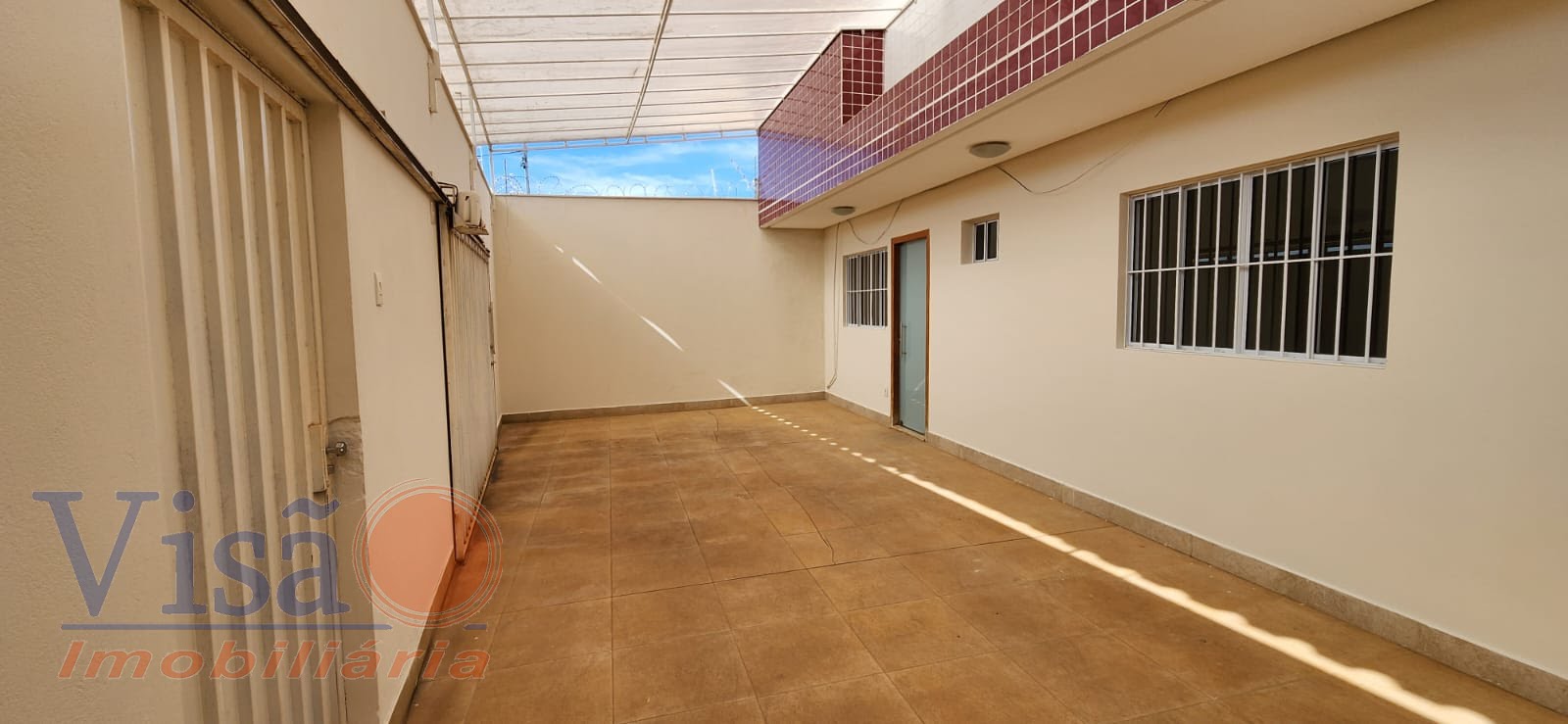 Apartamento à venda com 1 quarto, 1 banheiro e 2 vagas no Vila Mariana, Paracatu — foto principal