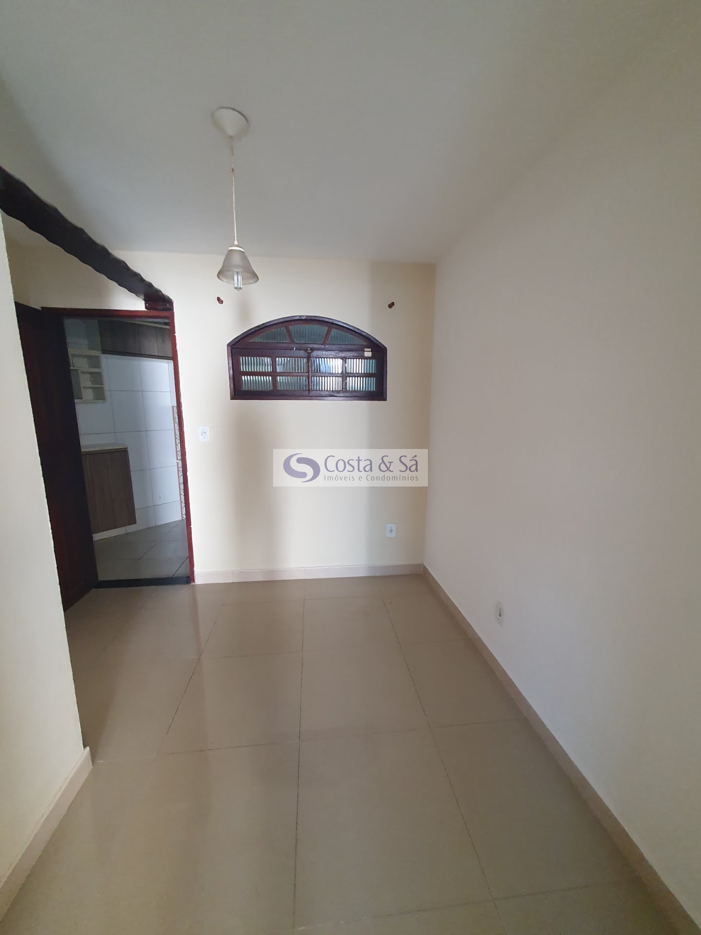 Casa à venda com 3 quartos, 1 suíte, 2 vagas e 120m² no Costazul, Rio das Ostras (RJ) — foto 11 de 16