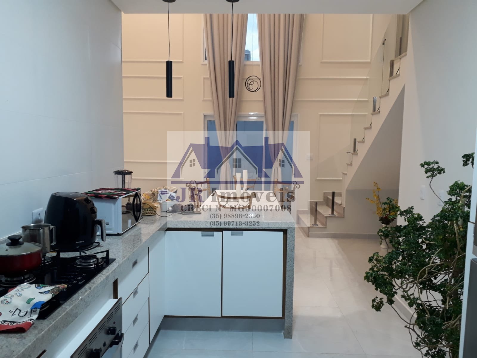 Casa à venda com 2 quartos, 1 suíte e 318m² no Centro, Itajubá (MG) — foto 28 de 30