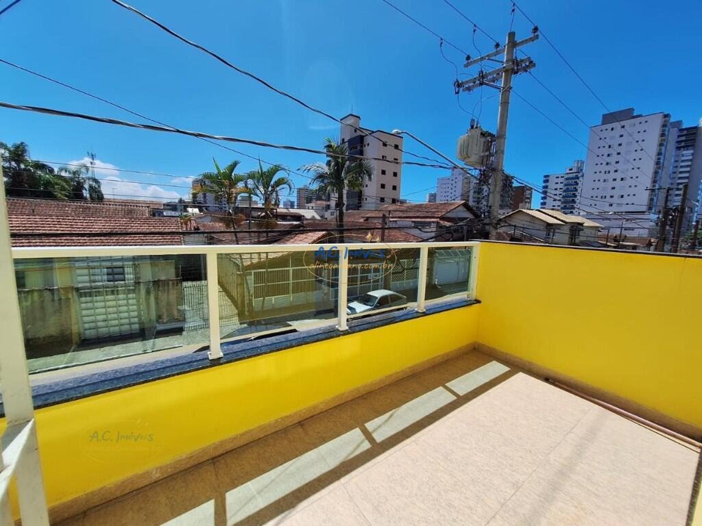 Casa à venda com 2 quartos, 2 banheiros, 2 vagas e 70m² no Vila Assuncao, Praia Grande — foto principal