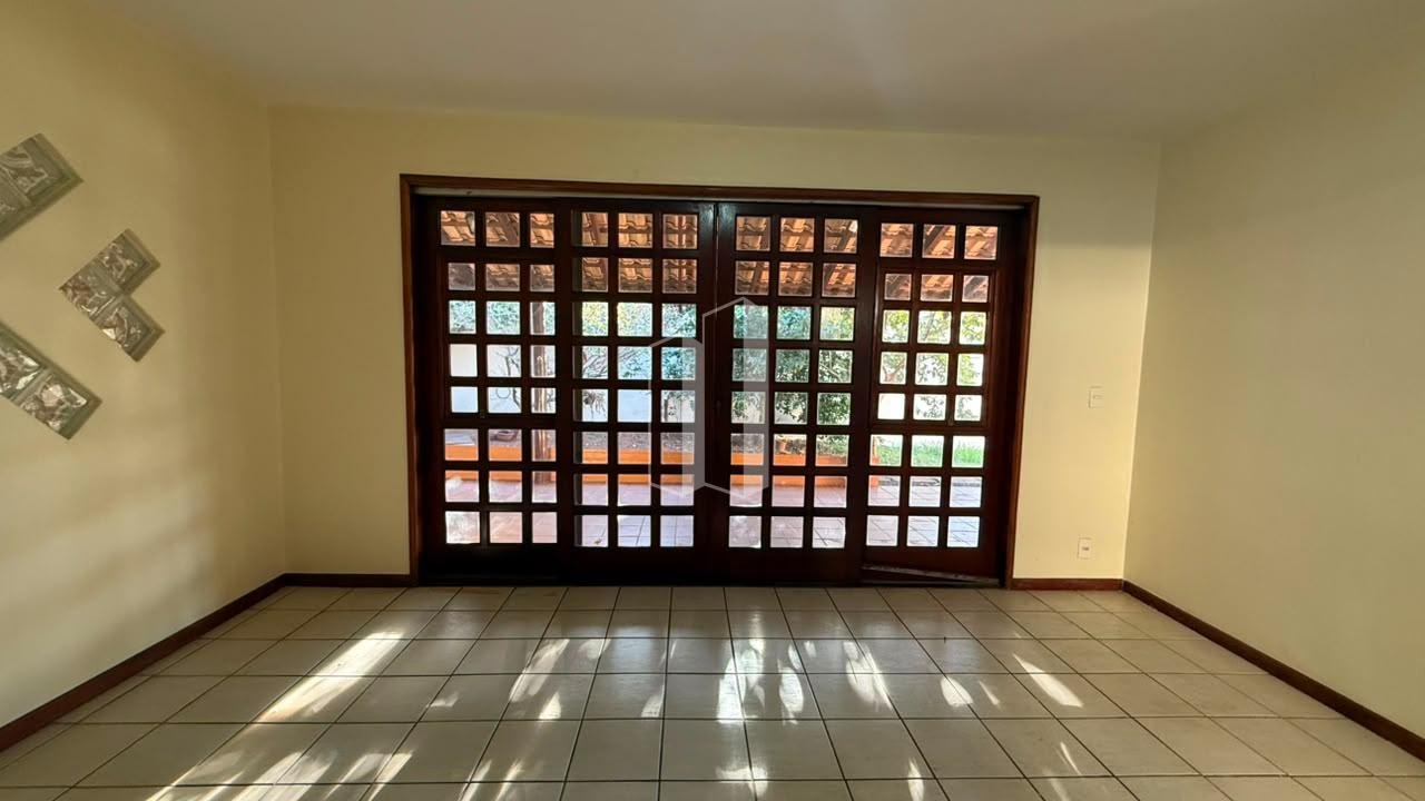 Casa, 6 quartos, 293 m² - Foto 4