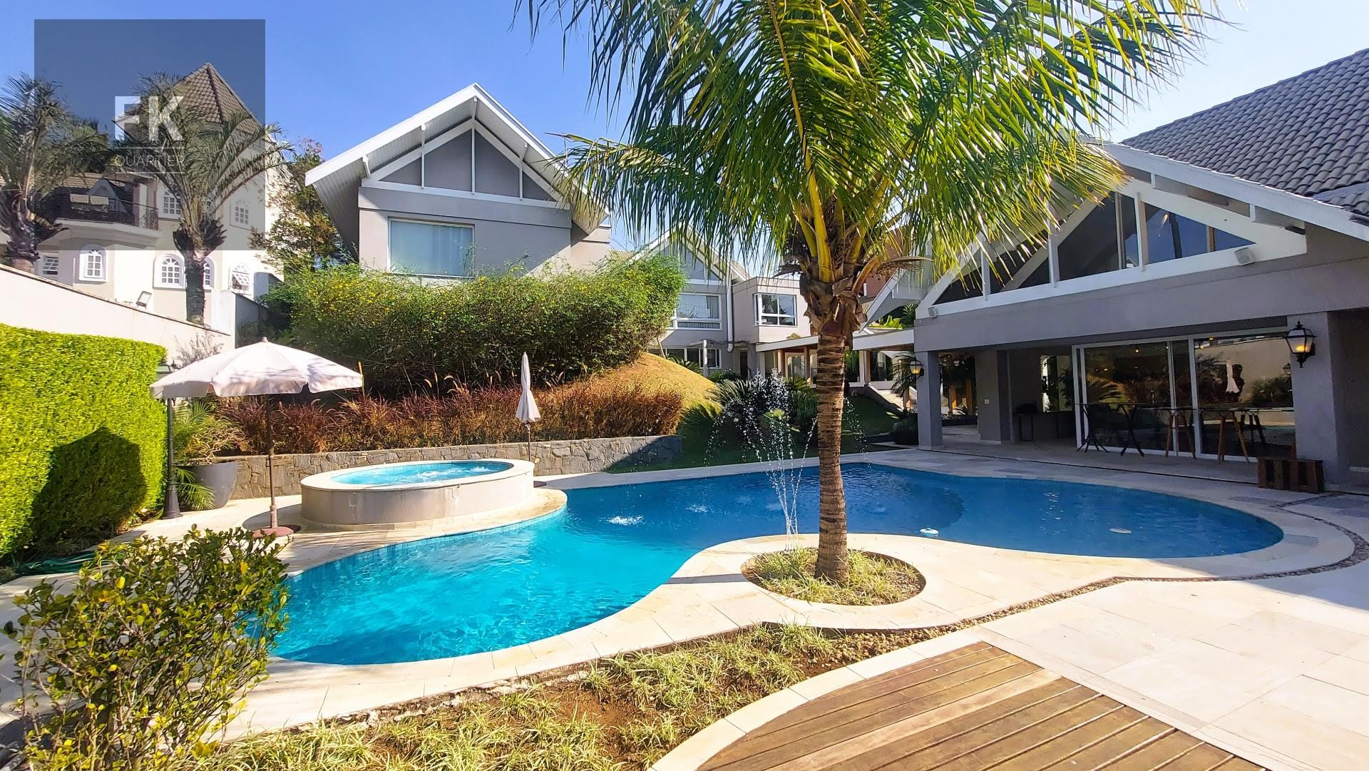 Casa à venda com 4 quartos, 7 banheiros, 4 vagas e 816m² no Tamboré, Barueri — foto principal