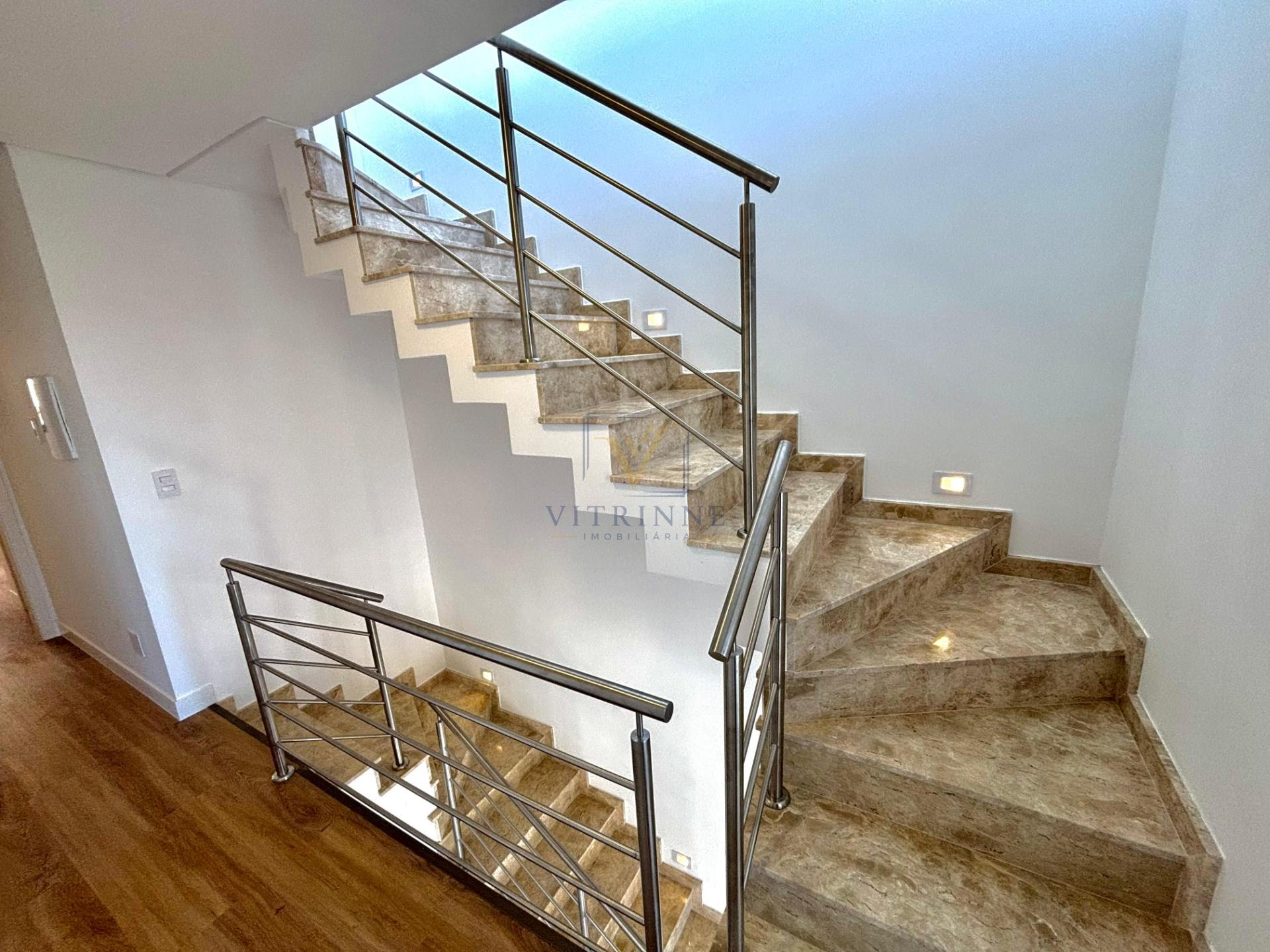 Casa à venda com 3 quartos, 3 suítes, 3 vagas e 268m² no Tingui, Curitiba (PR) — foto 14 de 30