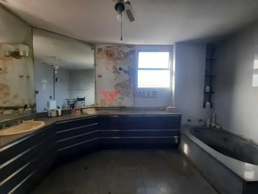 Cobertura à venda com 5 quartos, 4 suítes, 4 vagas e 725m² no Lagoa, Rio de Janeiro (RJ) — foto 22 de 30