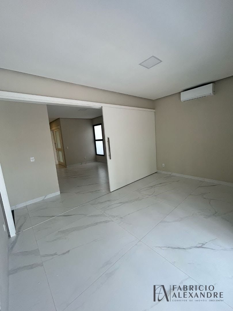 Casa à venda com 4 quartos, 4 suítes, 4 vagas e 350m² no Quinta do Golfe Jardins, São José do Rio Preto (SP) — foto 5 de 14