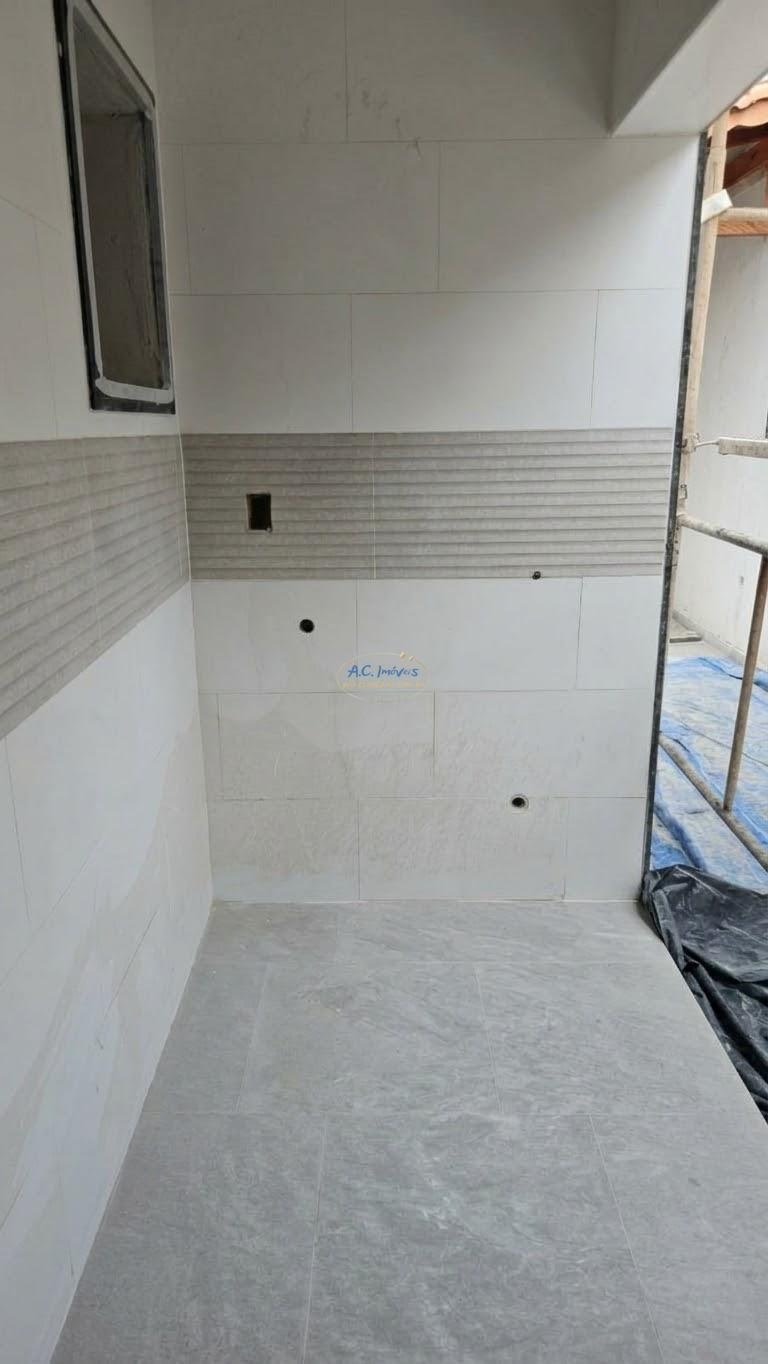 Casa à venda com 2 quartos, 1 suíte, 3 vagas e 85m² no Vila Tupi, Praia Grande (SP) — foto 14 de 17