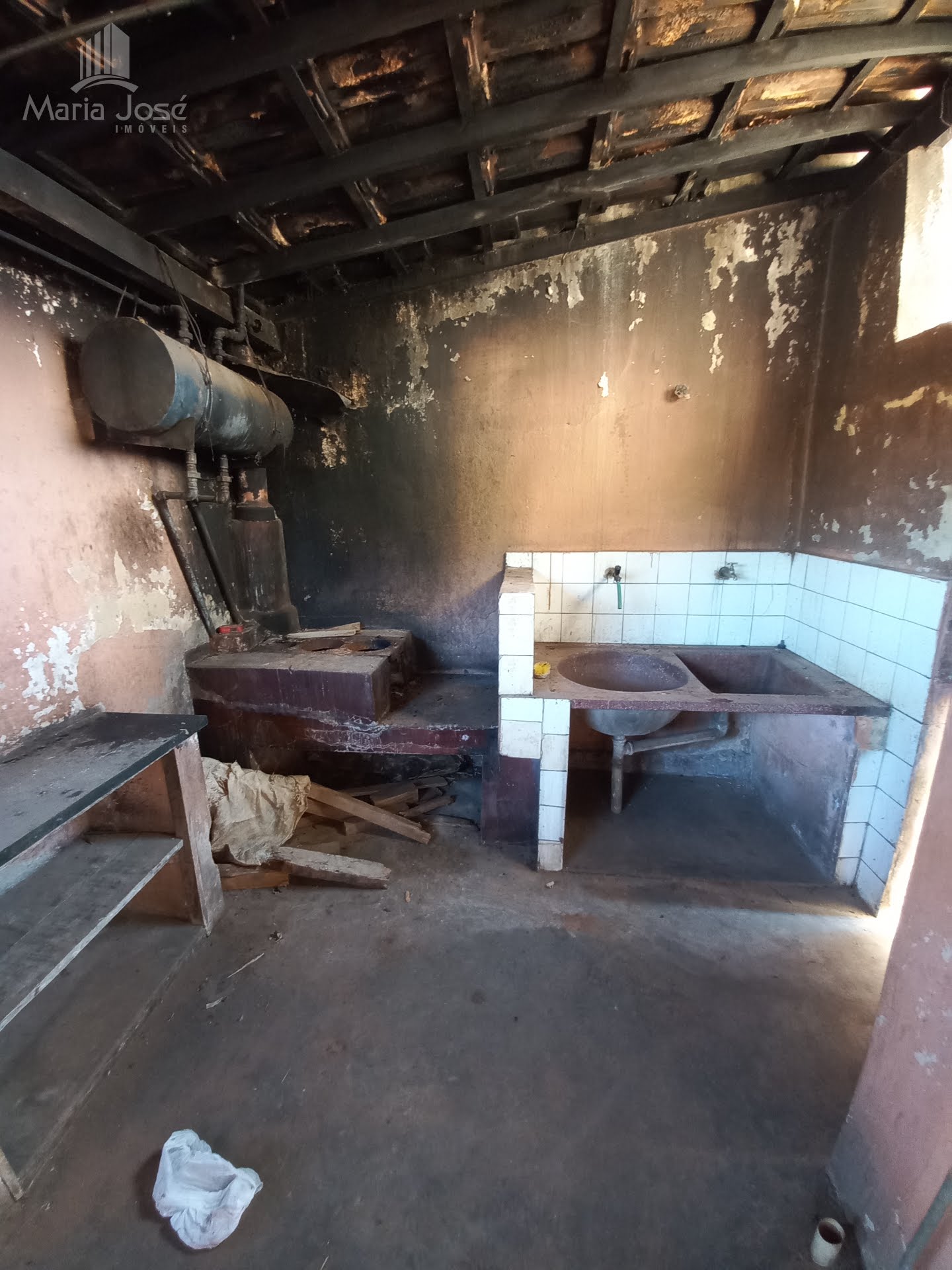 Casa à venda com 4 quartos, 2 banheiros, 2 vagas e 239m² no São Geraldo, Sete Lagoas (MG) — foto 19 de 30