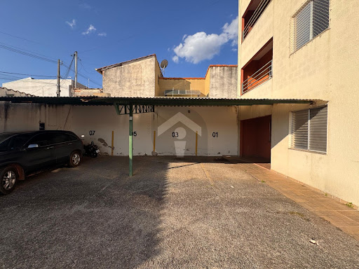 Apartamento para Locação em Alfenas com 3 Dormitórios