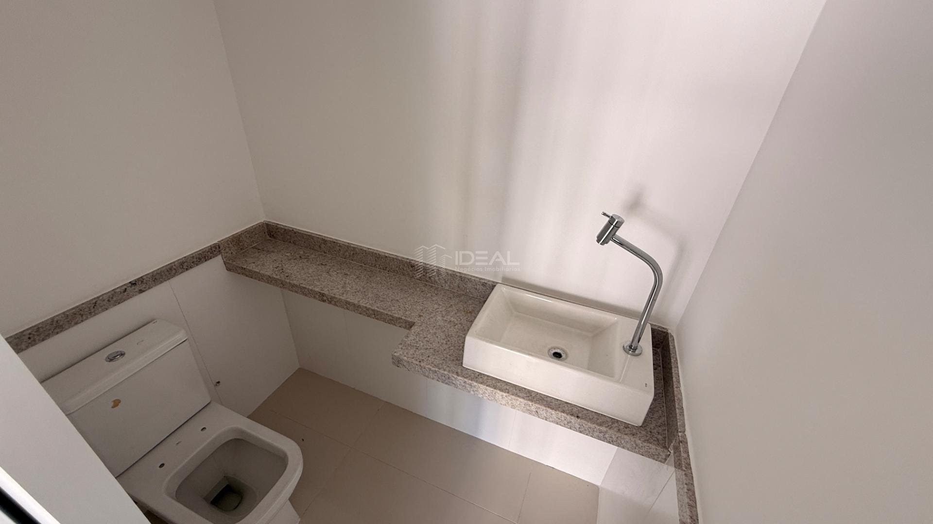 Apartamento à venda com 3 quartos, 1 suíte, 2 vagas e 92m² no Parque Avenida Pelinca, Campos dos Goytacazes (RJ) — foto 24 de 30